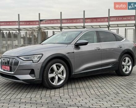 Серый Ауди E-Tron, объемом двигателя 0 л и пробегом 109 тыс. км за 30900 $, фото 8 на Automoto.ua