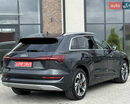 Ауди E-Tron 2020 в Тернополе на Automoto.ua Серый Ауди E-Tron, объемом двигателя 0 л и пробегом 126 тыс. км за 23900 $, фото 25 на Automoto.ua