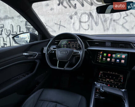 Ауді E-Tron 2020 у Львові на Automoto.ua Сірий Ауді E-Tron, об'ємом двигуна 0 л та пробігом 81 тис. км за 34920 $, фото 50 на Automoto.ua