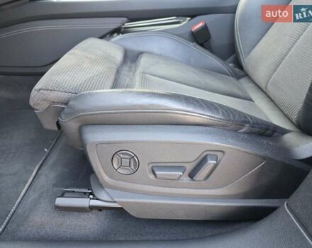 Сірий Ауді E-Tron, об'ємом двигуна 0 л та пробігом 67 тис. км за 37999 $, фото 40 на Automoto.ua