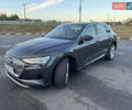 Серый Ауди E-Tron, объемом двигателя 0 л и пробегом 169 тыс. км за 26000 $, фото 2 на Automoto.ua