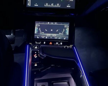 Серый Ауди E-Tron, объемом двигателя 0 л и пробегом 49 тыс. км за 40500 $, фото 23 на Automoto.ua