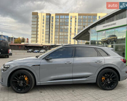 Ауди E-Tron 2020 в Луцке на Automoto.ua Серый Ауди E-Tron, объемом двигателя 0 л и пробегом 104 тыс. км за 33000 $, фото 8 на Automoto.ua