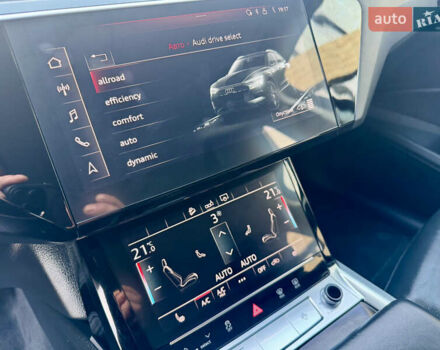 Сірий Ауді E-Tron, об'ємом двигуна 0 л та пробігом 143 тис. км за 27900 $, фото 53 на Automoto.ua