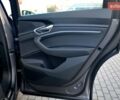 Серый Ауди E-Tron, объемом двигателя 0 л и пробегом 125 тыс. км за 23800 $, фото 186 на Automoto.ua
