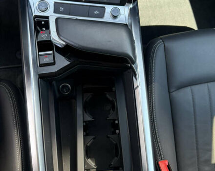 Ауді E-Tron 2020 у Києві на Automoto.ua Сірий Ауді E-Tron, об'ємом двигуна 0 л та пробігом 53 тис. км за 33900 $, фото 24 на Automoto.ua