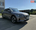 Сірий Ауді E-Tron, об'ємом двигуна 0 л та пробігом 65 тис. км за 39990 $, фото 7 на Automoto.ua