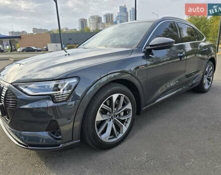 Серый Ауди E-Tron, объемом двигателя 0 л и пробегом 77 тыс. км за 38000 $, фото 19 на Automoto.ua