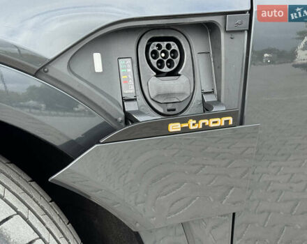 Ауди E-Tron 2020 в Тернополе на Automoto.ua Серый Ауди E-Tron, объемом двигателя 0 л и пробегом 126 тыс. км за 23900 $, фото 41 на Automoto.ua