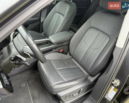 Сірий Ауді E-Tron, об'ємом двигуна 0 л та пробігом 53 тис. км за 34000 $, фото 20 на Automoto.ua