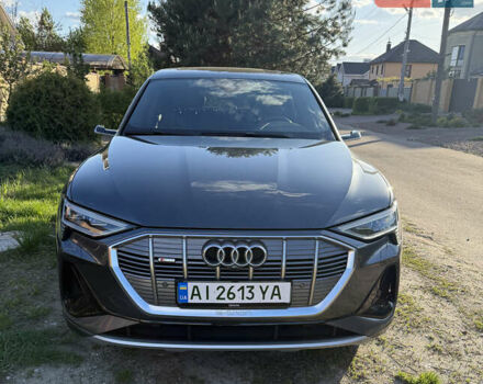 Ауді E-Tron 2020 у Києві на Automoto.ua Сірий Ауді E-Tron, об'ємом двигуна 0 л та пробігом 51 тис. км за 32000 $, фото 12 на Automoto.ua