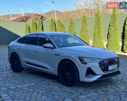 Сірий Ауді E-Tron, об'ємом двигуна 0 л та пробігом 105 тис. км за 34000 $, фото 5 на Automoto.ua