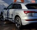 Серый Ауди E-Tron, объемом двигателя 0 л и пробегом 12 тыс. км за 31990 $, фото 27 на Automoto.ua