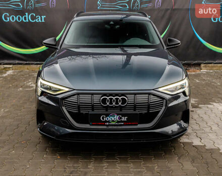 Сірий Ауді E-Tron, об'ємом двигуна 0 л та пробігом 154 тис. км за 25900 $, фото 6 на Automoto.ua