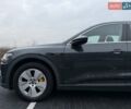Сірий Ауді E-Tron, об'ємом двигуна 0 л та пробігом 178 тис. км за 21700 $, фото 18 на Automoto.ua