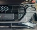 Серый Ауди E-Tron, объемом двигателя 0 л и пробегом 53 тыс. км за 37900 $, фото 3 на Automoto.ua