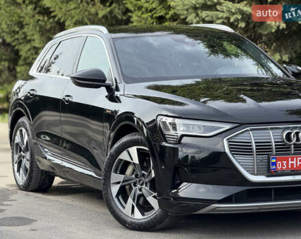 Серый Ауди E-Tron, объемом двигателя 0 л и пробегом 116 тыс. км за 29900 $, фото 6 на Automoto.ua
