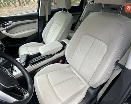 Сірий Ауді E-Tron, об'ємом двигуна 0 л та пробігом 83 тис. км за 29700 $, фото 9 на Automoto.ua