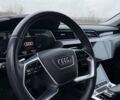 Сірий Ауді E-Tron, об'ємом двигуна 0 л та пробігом 178 тис. км за 21700 $, фото 26 на Automoto.ua
