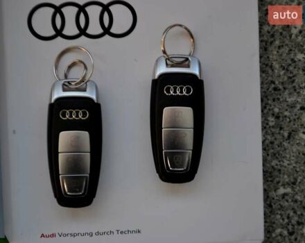 Серый Ауди E-Tron, объемом двигателя 0 л и пробегом 125 тыс. км за 23800 $, фото 224 на Automoto.ua