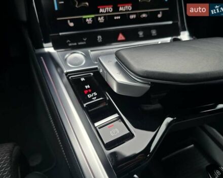 Серый Ауди E-Tron, объемом двигателя 0 л и пробегом 71 тыс. км за 33999 $, фото 78 на Automoto.ua