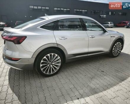 Сірий Ауді E-Tron, об'ємом двигуна 0 л та пробігом 70 тис. км за 34500 $, фото 30 на Automoto.ua