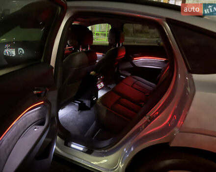 Серый Ауди E-Tron, объемом двигателя 0 л и пробегом 32 тыс. км за 41990 $, фото 17 на Automoto.ua