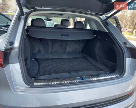 Серый Ауди E-Tron, объемом двигателя 0 л и пробегом 3 тыс. км за 47000 $, фото 14 на Automoto.ua