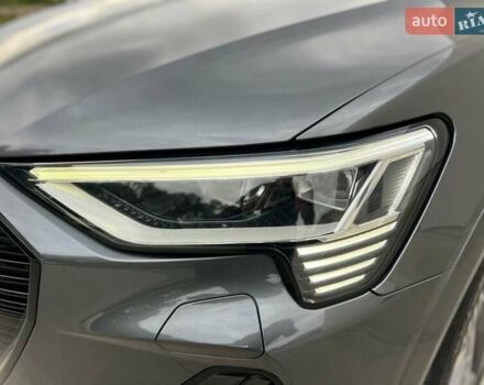 Серый Ауди E-Tron, объемом двигателя 0 л и пробегом 125 тыс. км за 34999 $, фото 112 на Automoto.ua