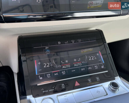 Серый Ауди E-Tron, объемом двигателя 0 л и пробегом 130 тыс. км за 37000 $, фото 74 на Automoto.ua