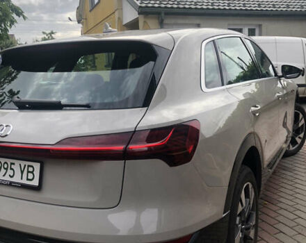 Сірий Ауді E-Tron, об'ємом двигуна 0 л та пробігом 46 тис. км за 36900 $, фото 7 на Automoto.ua