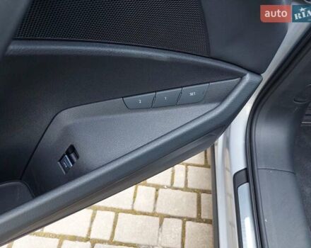 Серый Ауди E-Tron, объемом двигателя 0 л и пробегом 3 тыс. км за 47000 $, фото 8 на Automoto.ua