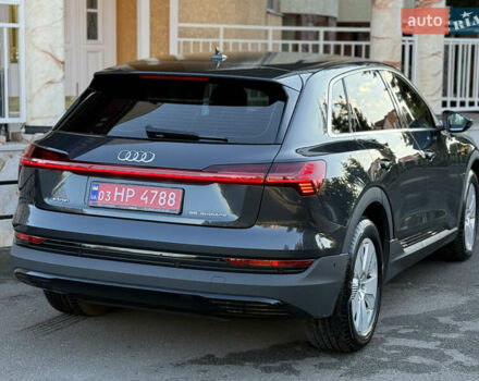 Серый Ауди E-Tron, объемом двигателя 0 л и пробегом 125 тыс. км за 26900 $, фото 15 на Automoto.ua