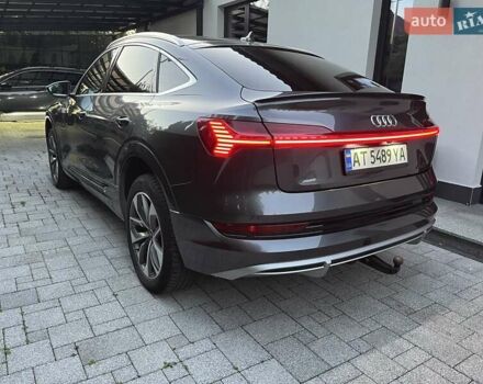 Серый Ауди E-Tron, объемом двигателя 0 л и пробегом 157 тыс. км за 34000 $, фото 2 на Automoto.ua