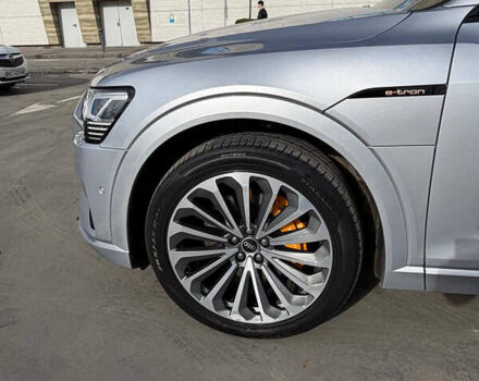 Серый Ауди E-Tron, объемом двигателя 0 л и пробегом 32 тыс. км за 41990 $, фото 44 на Automoto.ua