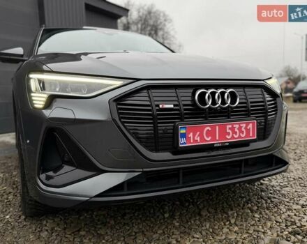 Серый Ауди E-Tron, объемом двигателя 0 л и пробегом 149 тыс. км за 29300 $, фото 25 на Automoto.ua