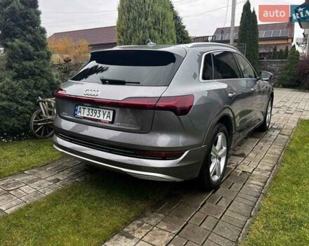Серый Ауди E-Tron, объемом двигателя 0 л и пробегом 165 тыс. км за 33000 $, фото 7 на Automoto.ua