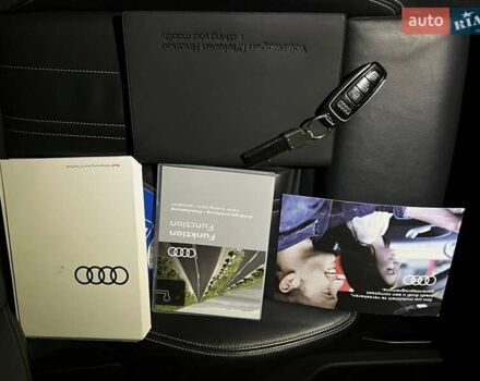 Серый Ауди E-Tron, объемом двигателя 0 л и пробегом 125 тыс. км за 34999 $, фото 121 на Automoto.ua