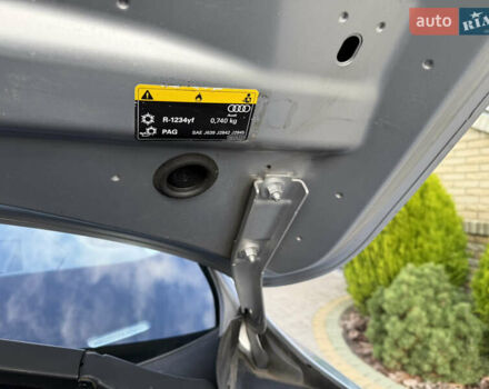 Серый Ауди E-Tron, объемом двигателя 0 л и пробегом 130 тыс. км за 37000 $, фото 126 на Automoto.ua