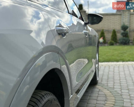 Серый Ауди E-Tron, объемом двигателя 0 л и пробегом 130 тыс. км за 37000 $, фото 139 на Automoto.ua