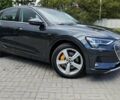 Сірий Ауді E-Tron, об'ємом двигуна 0 л та пробігом 99 тис. км за 27280 $, фото 3 на Automoto.ua