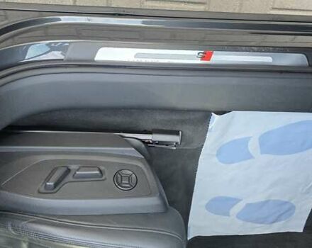 Сірий Ауді E-Tron, об'ємом двигуна 0 л та пробігом 110 тис. км за 29999 $, фото 42 на Automoto.ua