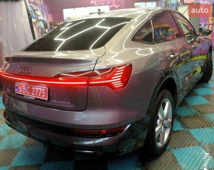 Серый Ауди E-Tron, объемом двигателя 0 л и пробегом 60 тыс. км за 29990 $, фото 14 на Automoto.ua