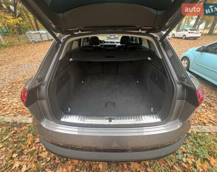 Сірий Ауді E-Tron, об'ємом двигуна 0 л та пробігом 47 тис. км за 28300 $, фото 6 на Automoto.ua