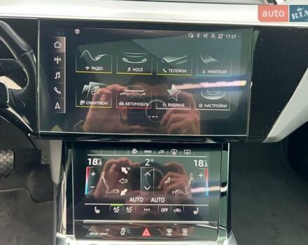 Серый Ауди E-Tron, объемом двигателя 0 л и пробегом 125 тыс. км за 34999 $, фото 77 на Automoto.ua