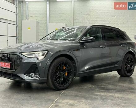Сірий Ауді E-Tron, об'ємом двигуна 0 л та пробігом 86 тис. км за 37423 $, фото 3 на Automoto.ua