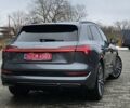 Сірий Ауді E-Tron, об'ємом двигуна 0 л та пробігом 117 тис. км за 27200 $, фото 9 на Automoto.ua