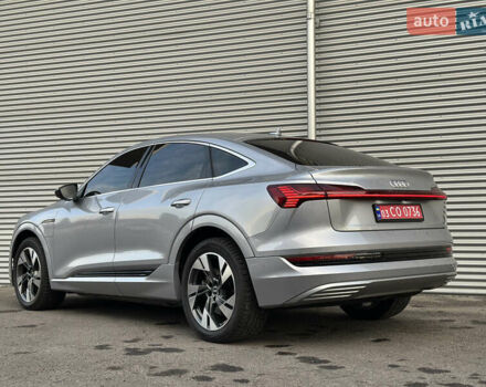 Сірий Ауді E-Tron, об'ємом двигуна 0 л та пробігом 45 тис. км за 33999 $, фото 48 на Automoto.ua