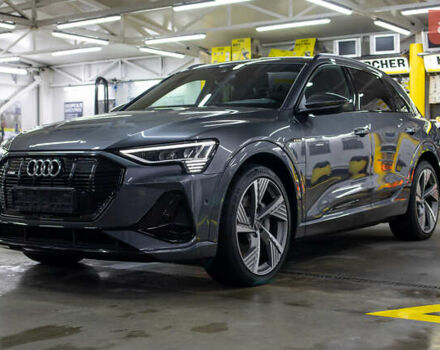 Сірий Ауді E-Tron, об'ємом двигуна 0 л та пробігом 73 тис. км за 38950 $, фото 1 на Automoto.ua
