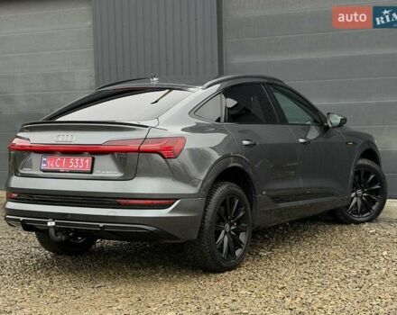 Серый Ауди E-Tron, объемом двигателя 0 л и пробегом 149 тыс. км за 29300 $, фото 44 на Automoto.ua